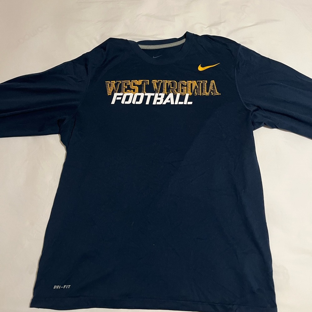 Medium Nike West Virginia Football long sleeve